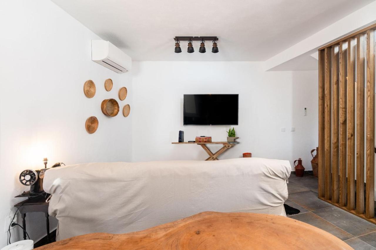 Casa Estabulo- Cozy Rustic Farmhouse Loft Touro 에스톰바 외부 사진